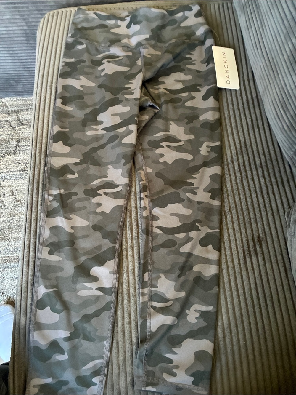 Danskin Girls' Camo Leggings in Olive and Gray
